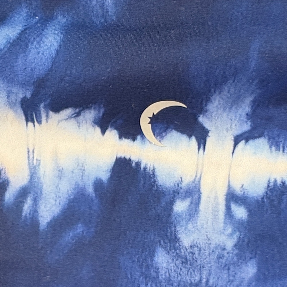 Zyia cropped Blue Tie-Dye Leggings - Picture 4 of 7